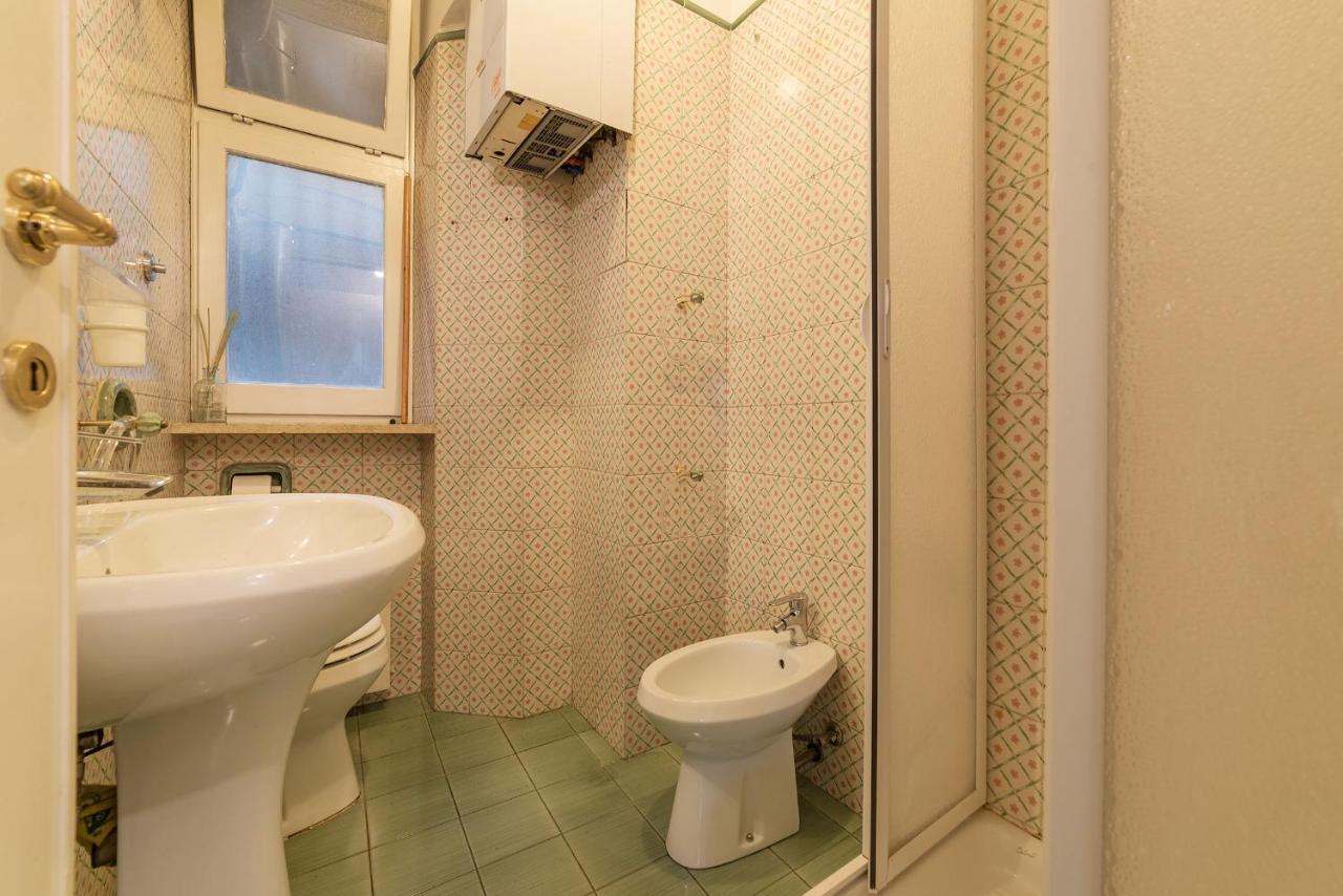 Trastevere & Ponte Sisto Cozy Flat Roma Exterior foto